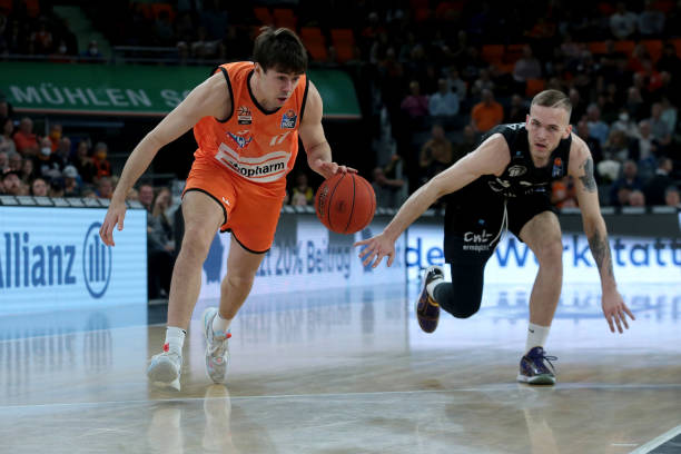 这两位荷兰 这两位荷兰